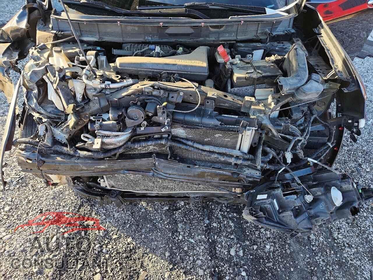 NISSAN ROGUE 2017 - 5N1AT2MT9HC895148