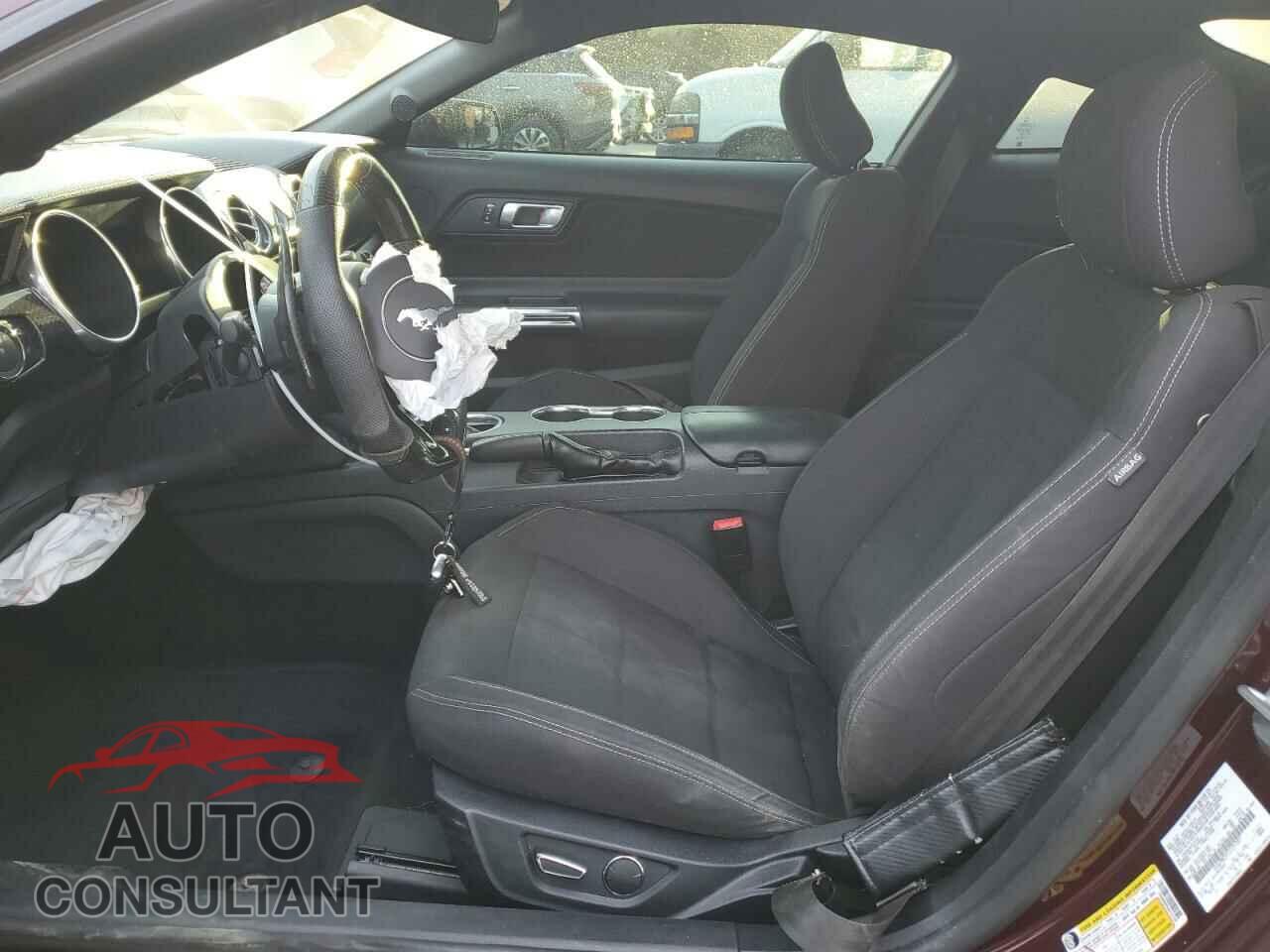 FORD MUSTANG 2018 - 1FA6P8CF0J5121707