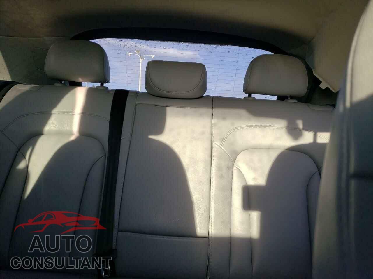 AUDI Q3 2017 - WA1ECCFS9HR013077