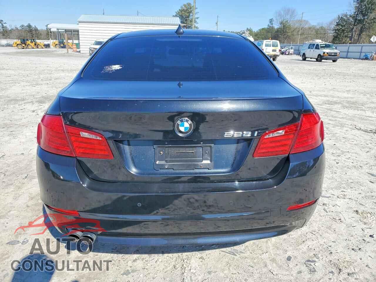 BMW 5 SERIES 2013 - WBAXG5C56DD234458