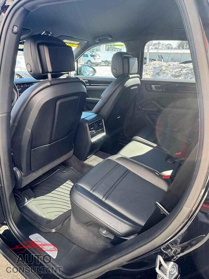 PORSCHE CAYENNE 2022 - WP1AA2AYXNDA03231