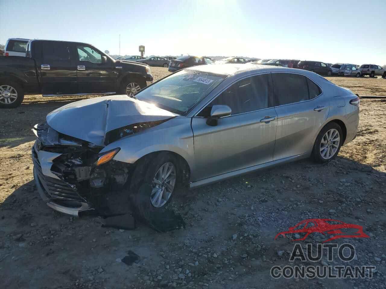TOYOTA CAMRY 2022 - 4T1R11AK9NU622876