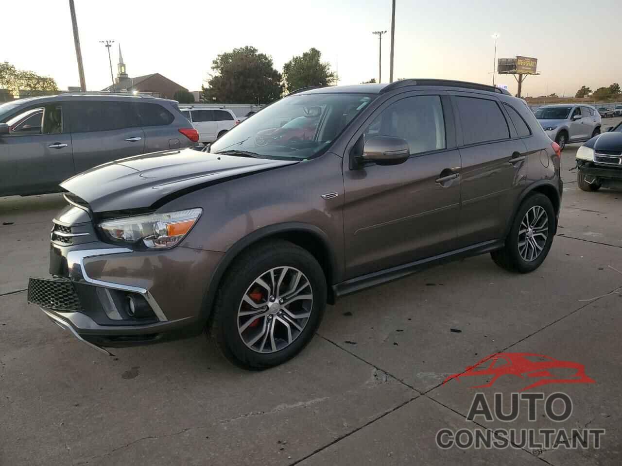 MITSUBISHI OUTLANDER 2019 - JA4AP4AW8KU005768