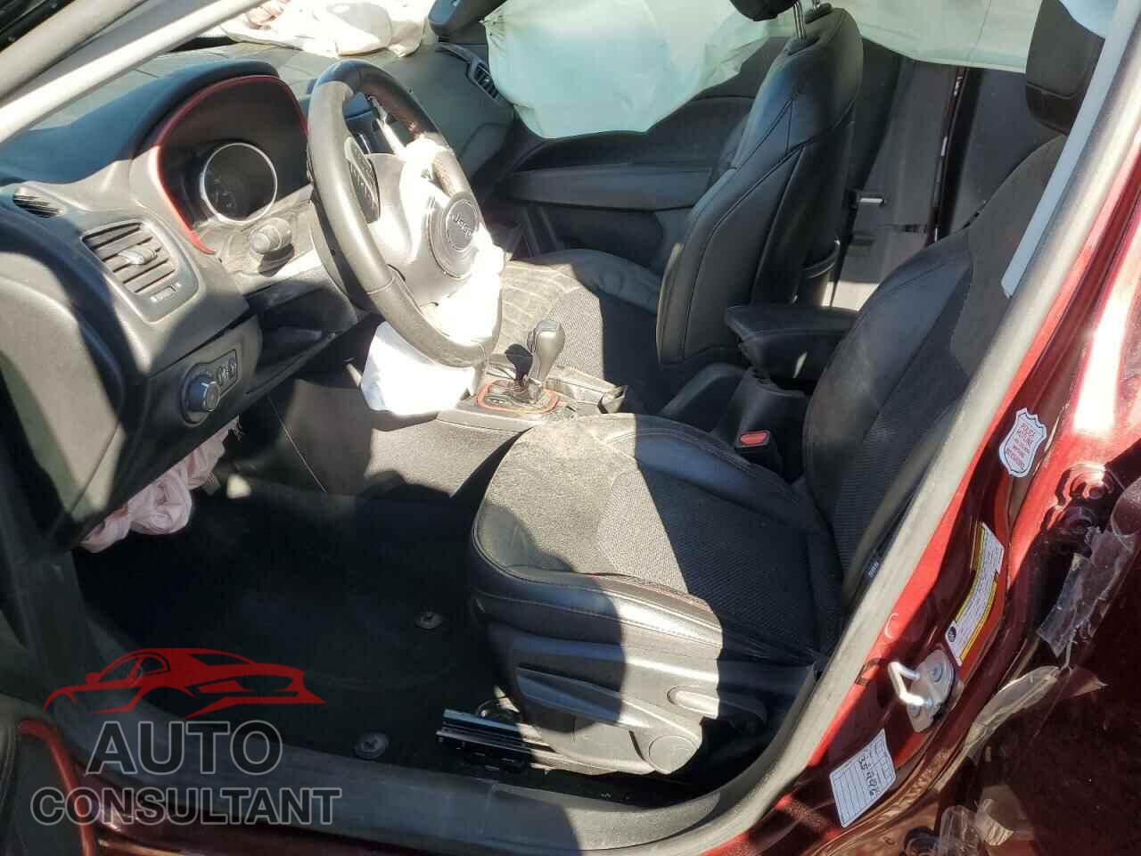 JEEP COMPASS 2021 - 3C4NJDDB9MT579326