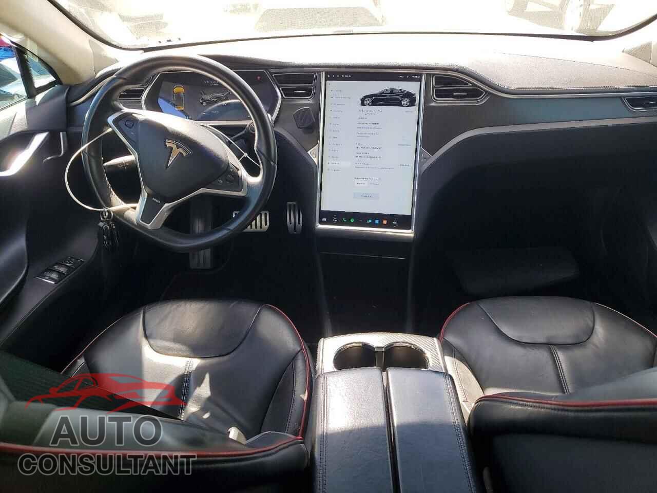 TESLA MODEL S 2013 - 5YJSA1CP8DFP11764