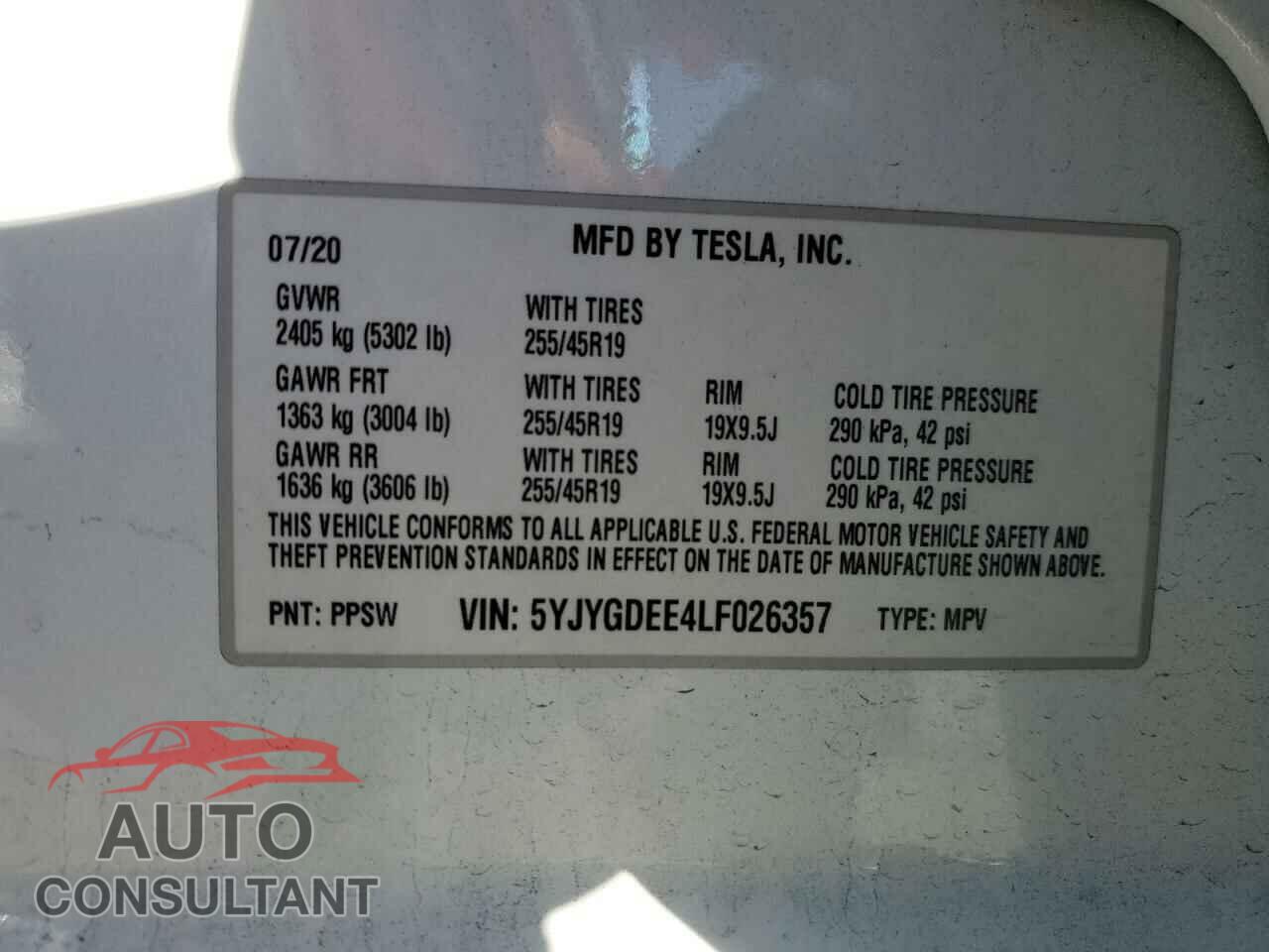 TESLA MODEL Y 2020 - 5YJYGDEE4LF026357