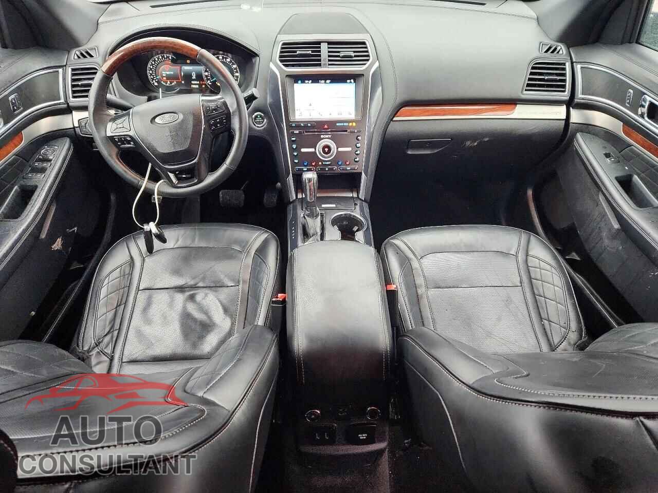 FORD EXPLORER 2018 - 1FM5K8HT7JGB75847