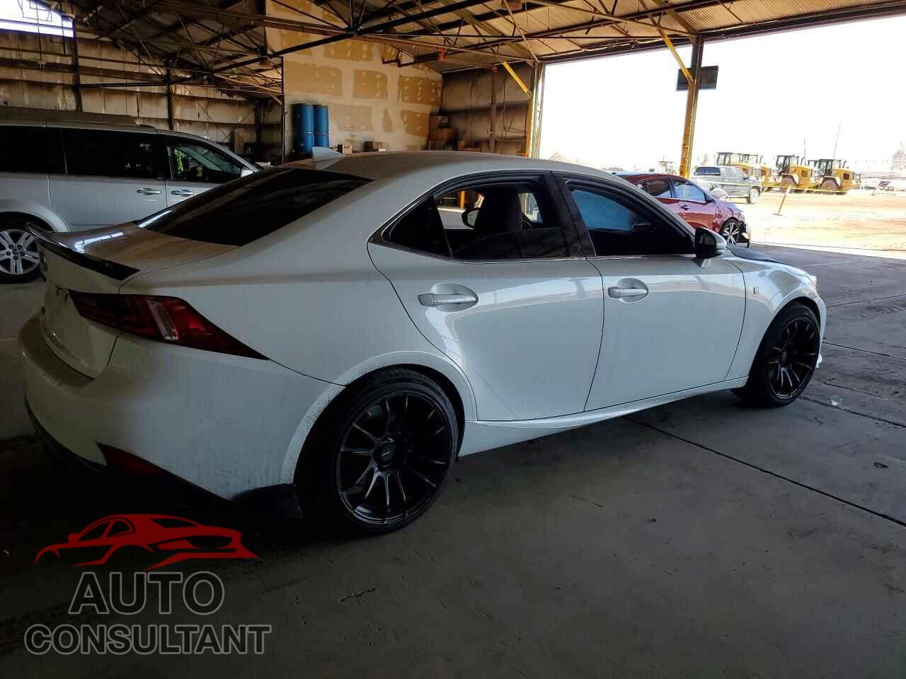 LEXUS IS 2016 - JTHBA1D23G5009276