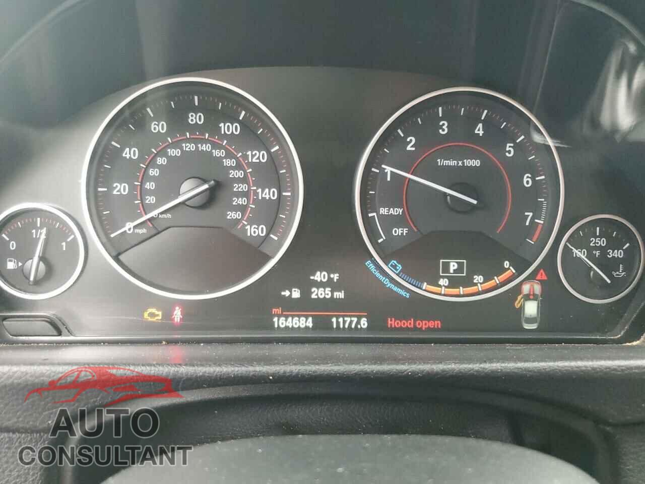 BMW 3 SERIES 2016 - WBA8E3G53GNU02578