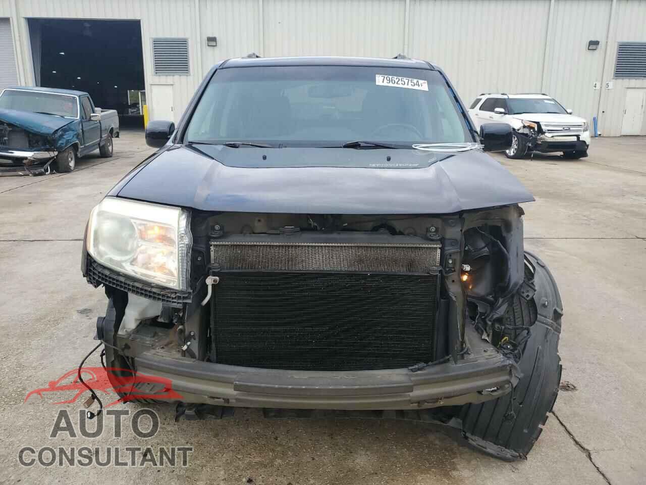 HONDA PILOT 2013 - 5FNYF3H9XDB037666