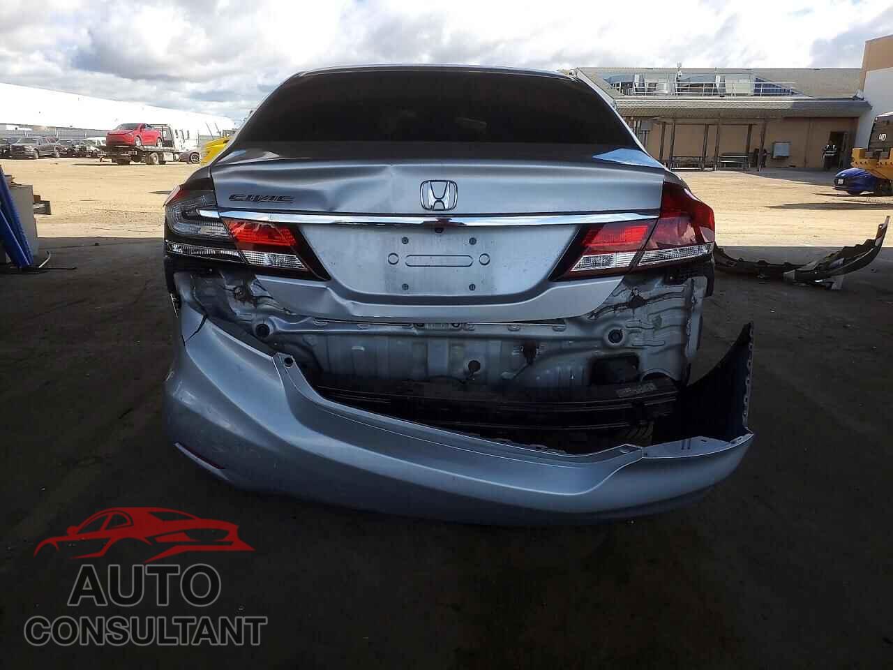 HONDA CIVIC 2015 - 2HGFB2F83FH520177