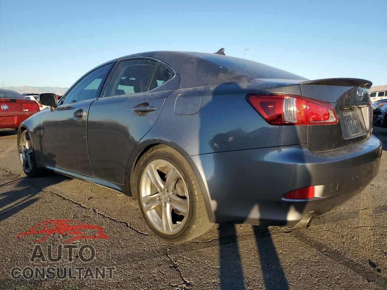 LEXUS IS 2012 - JTHBF5C21C5182380