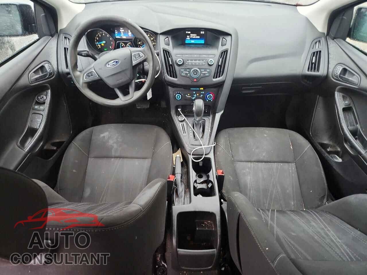 FORD FOCUS 2018 - 1FADP3E26JL226963