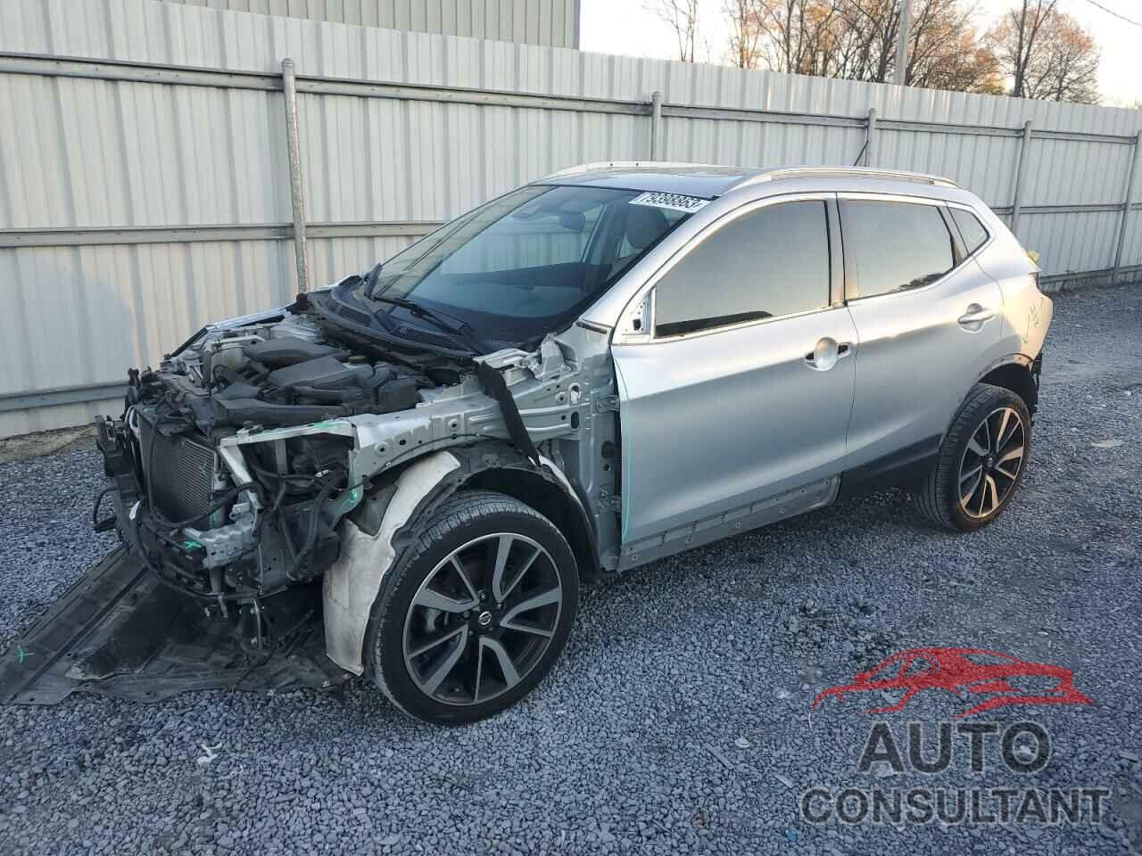 NISSAN ROGUE 2018 - JN1BJ1CR6JW207354