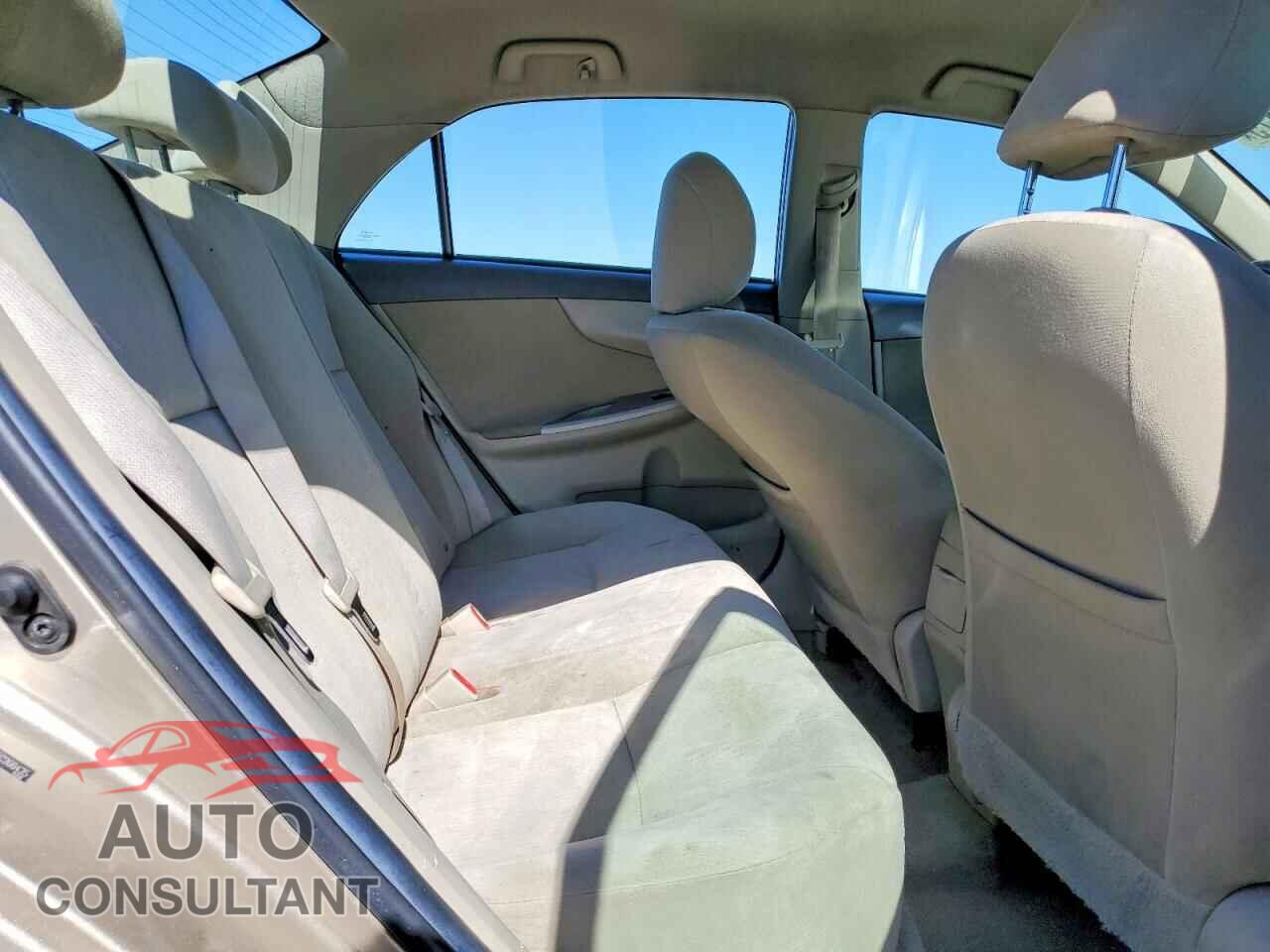TOYOTA COROLLA 2010 - 2T1BU4EEXAC366435
