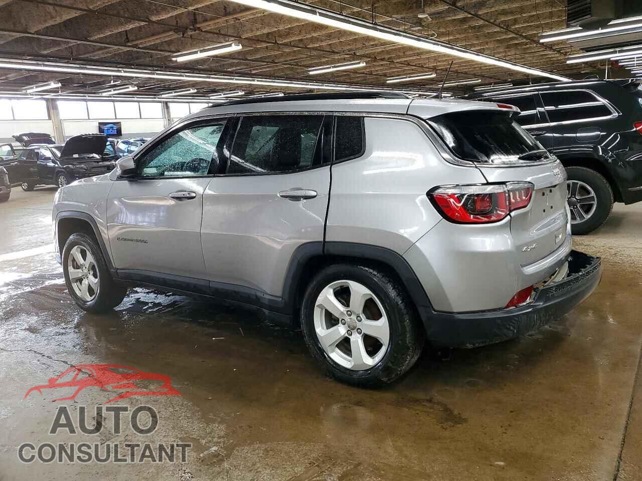 JEEP COMPASS 2018 - 3C4NJDBB8JT199683