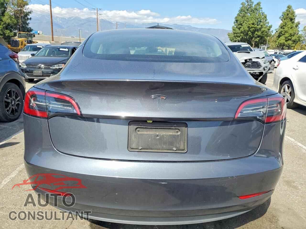TESLA MODEL 3 2023 - 5YJ3E1EA0PF691385