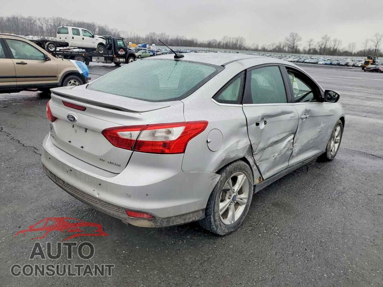 FORD FOCUS 2013 - 1FADP3J20DL299739