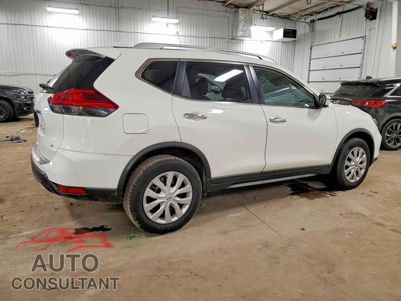 NISSAN ROGUE 2017 - JN8AT2MVXHW009573
