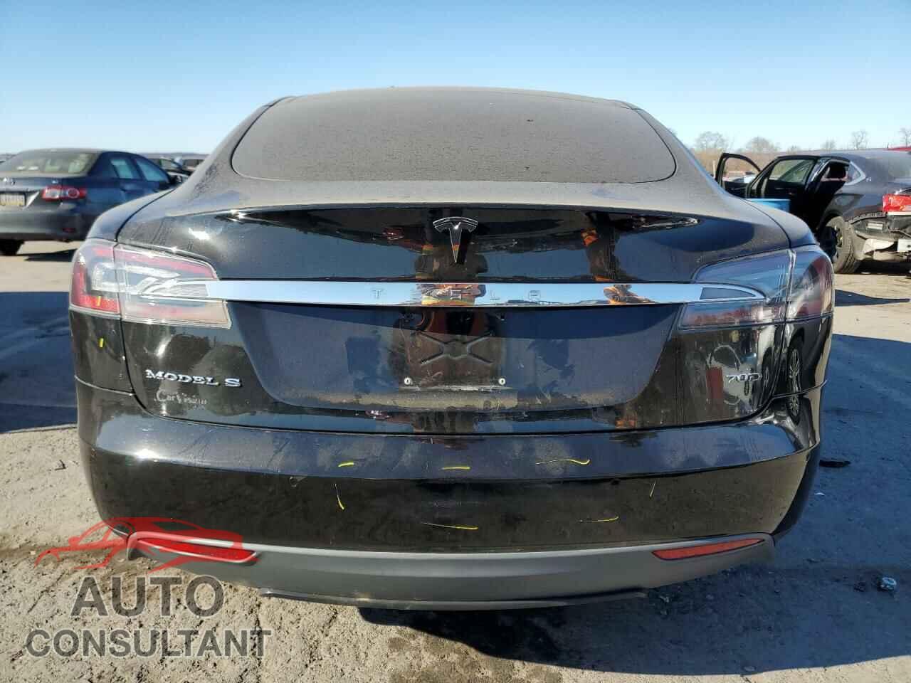 TESLA MODEL S 2015 - 5YJSA1S26FF087861