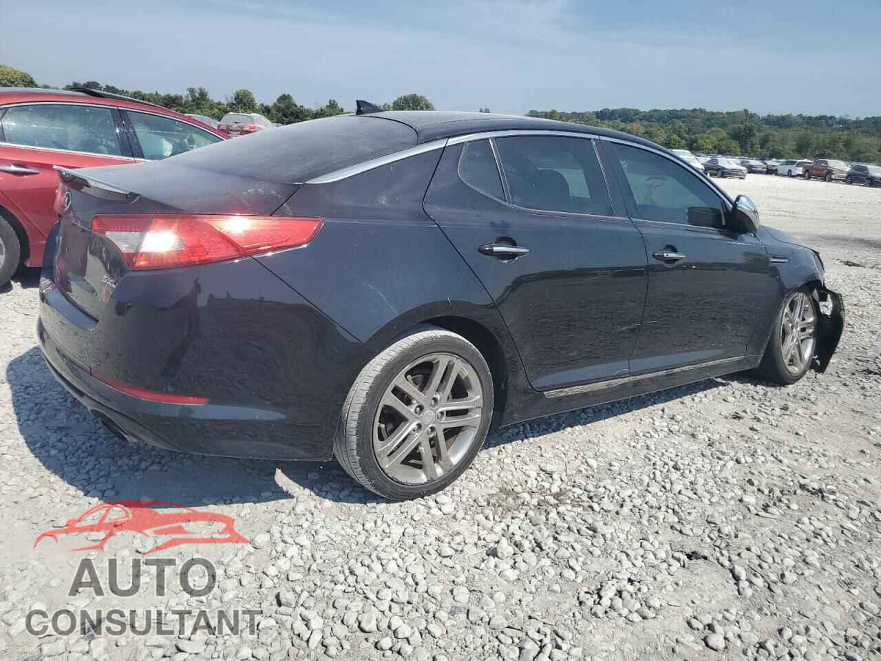 KIA OPTIMA 2013 - 5XXGR4A68DG091876