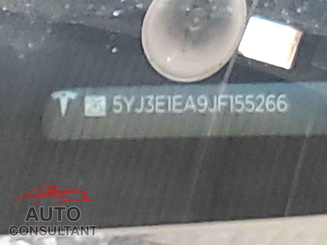 TESLA MODEL 3 2018 - 5YJ3E1EA9JF155266