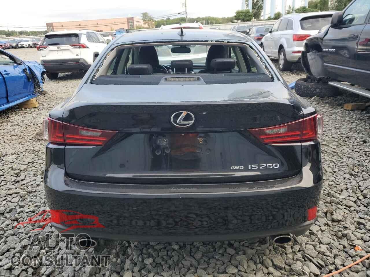 LEXUS IS 2015 - JTHCF1D2XF5018934