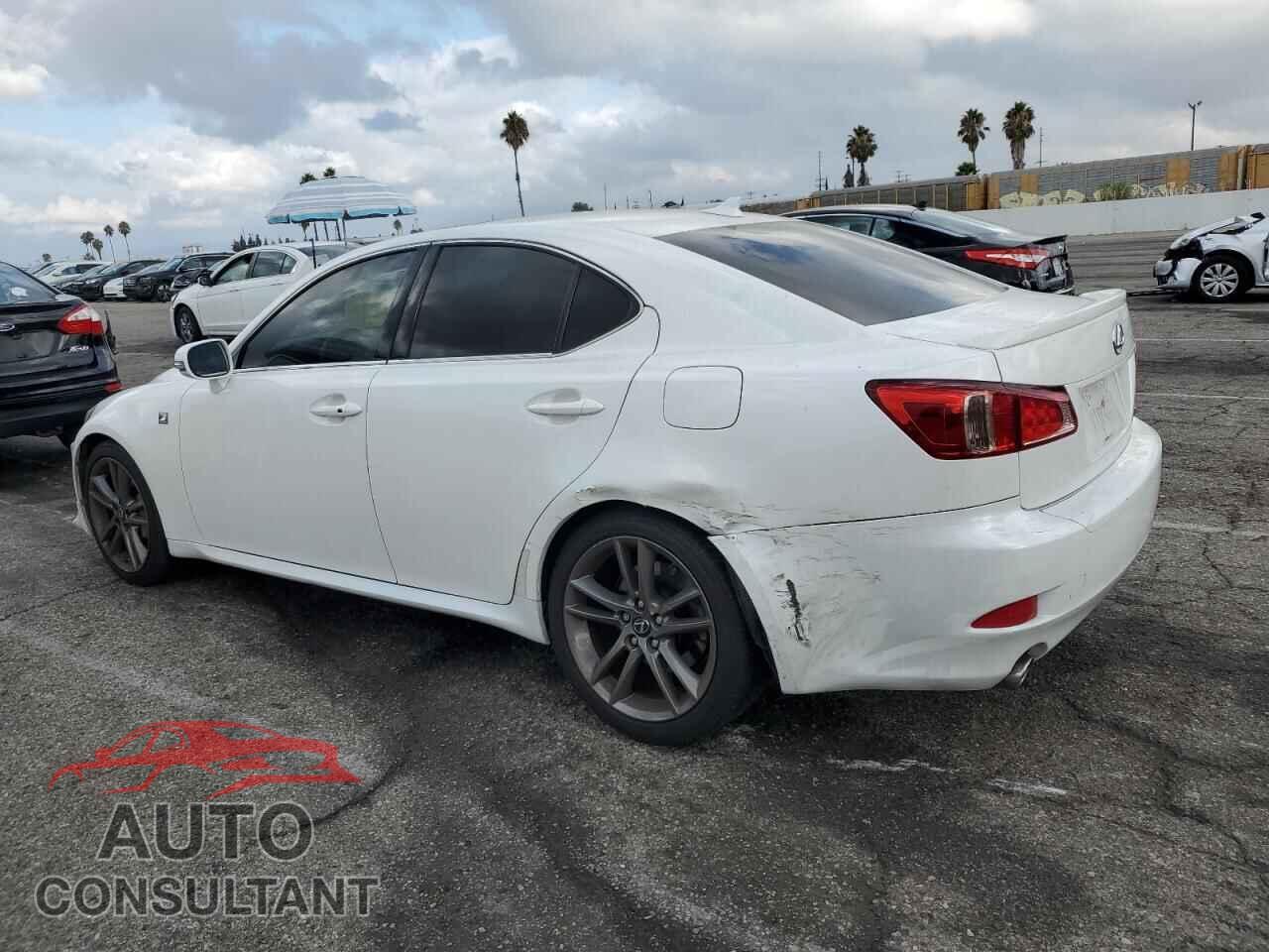 LEXUS IS 2012 - JTHBE5C23C5030345