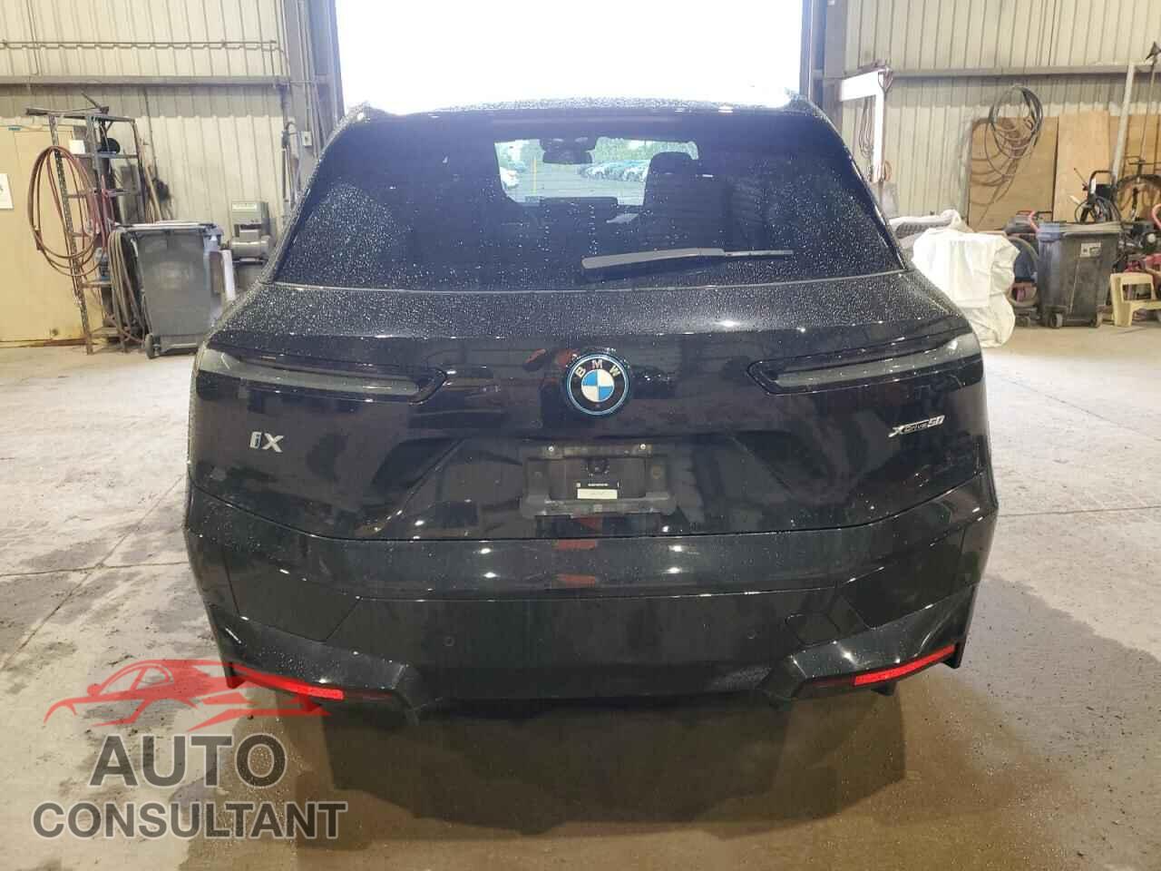 BMW IX XDRIVE5 2024 - WB523CF00RCN81385