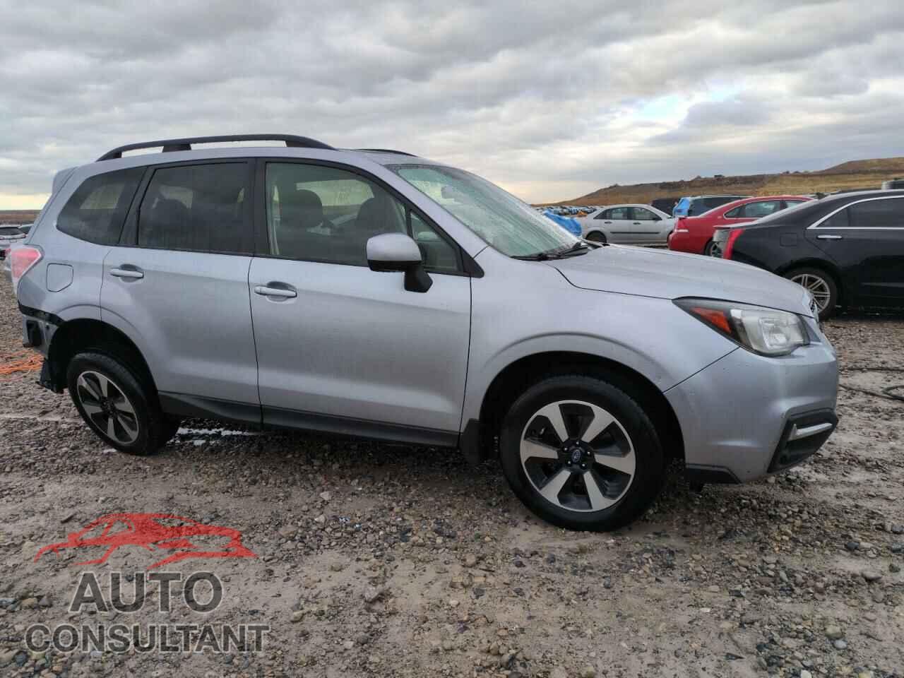 SUBARU FORESTER 2017 - JF2SJAEC1HH416832