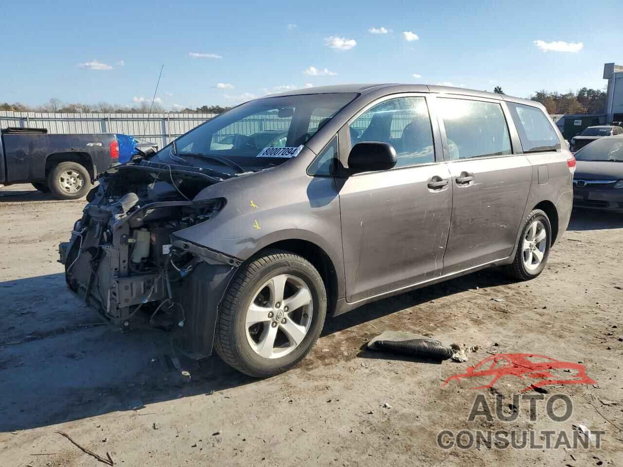 TOYOTA SIENNA 2011 - 5TDKA3DC0BS005209