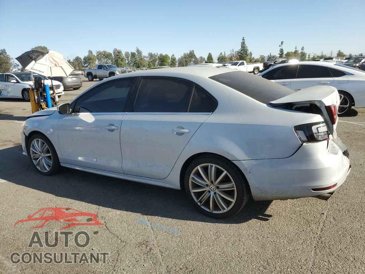 VOLKSWAGEN JETTA 2017 - 3VW2B7AJ9HM384868