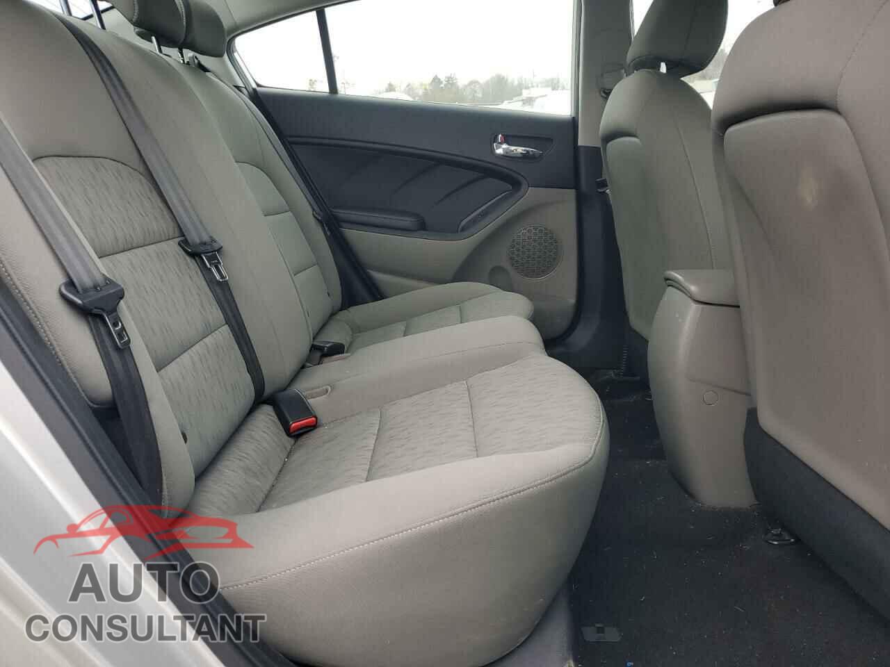 KIA FORTE 2014 - KNAFK4A64E5251979