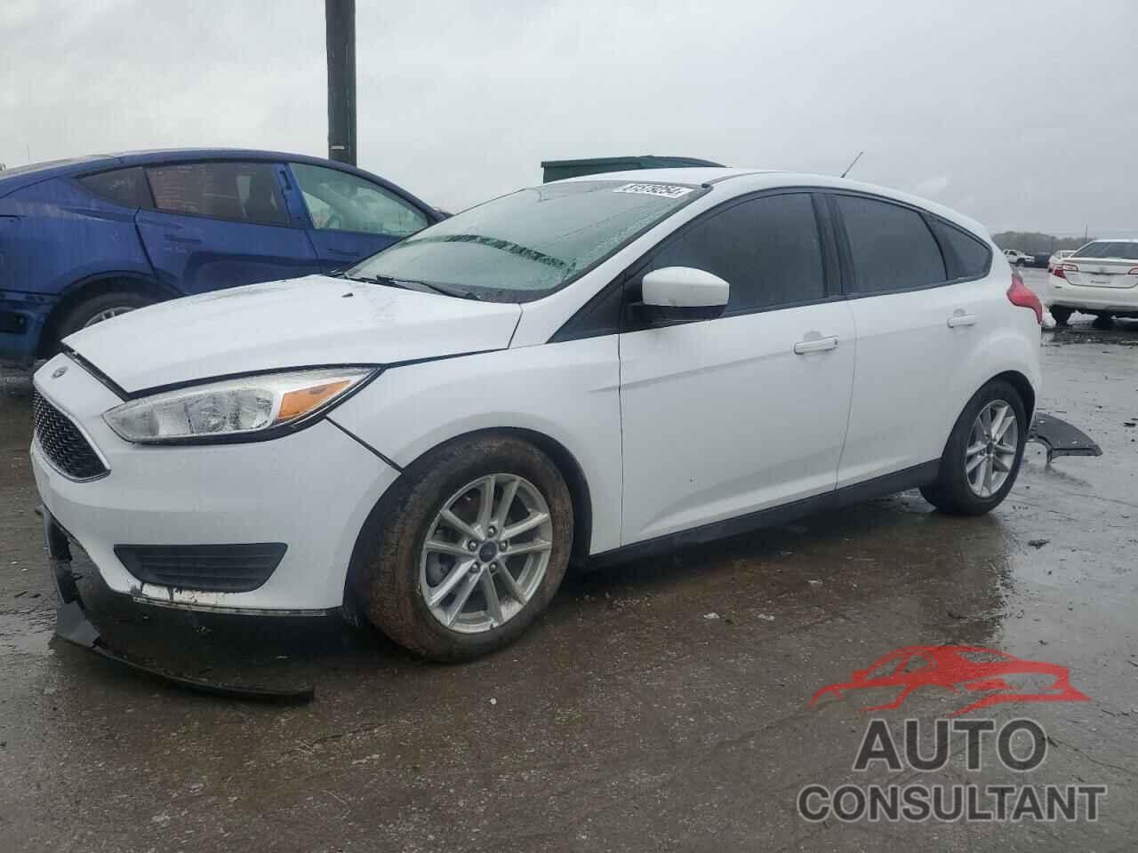 FORD FOCUS 2018 - 1FADP3K25JL307327