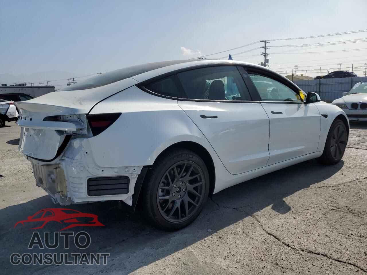 TESLA MODEL 3 2025 - 5YJ3E1EA4SF001274