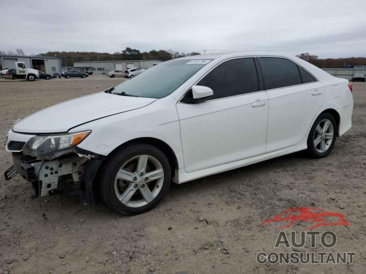 TOYOTA CAMRY 2014 - 4T1BF1FK8EU333385