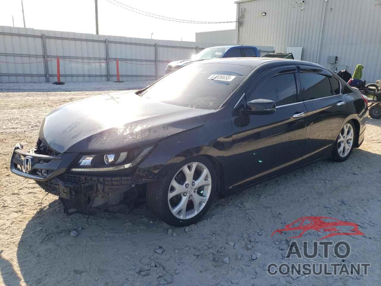 HONDA ACCORD 2013 - 1HGCR3F83DA021069