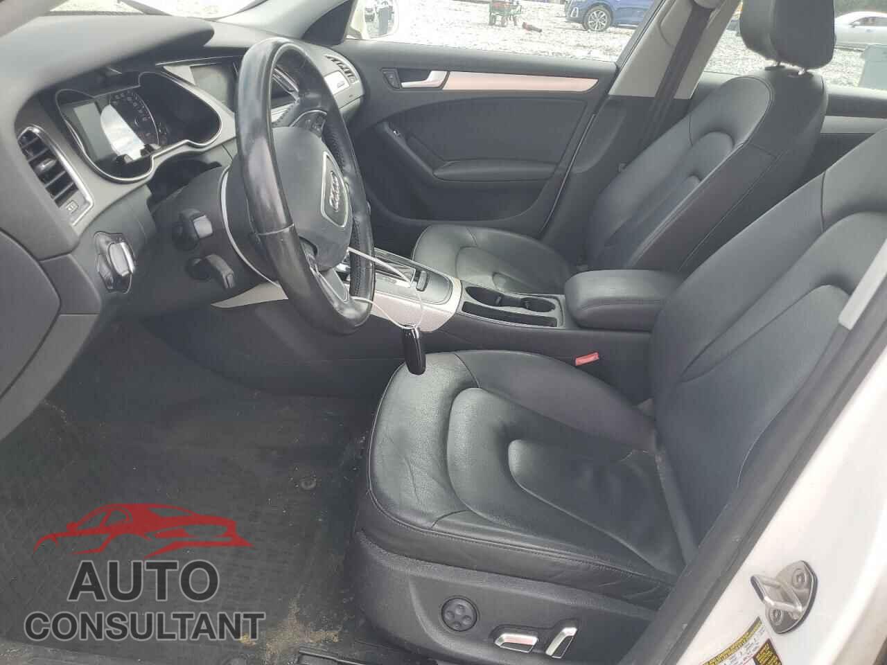 AUDI A4 2013 - WAUBFAFL9DN047385