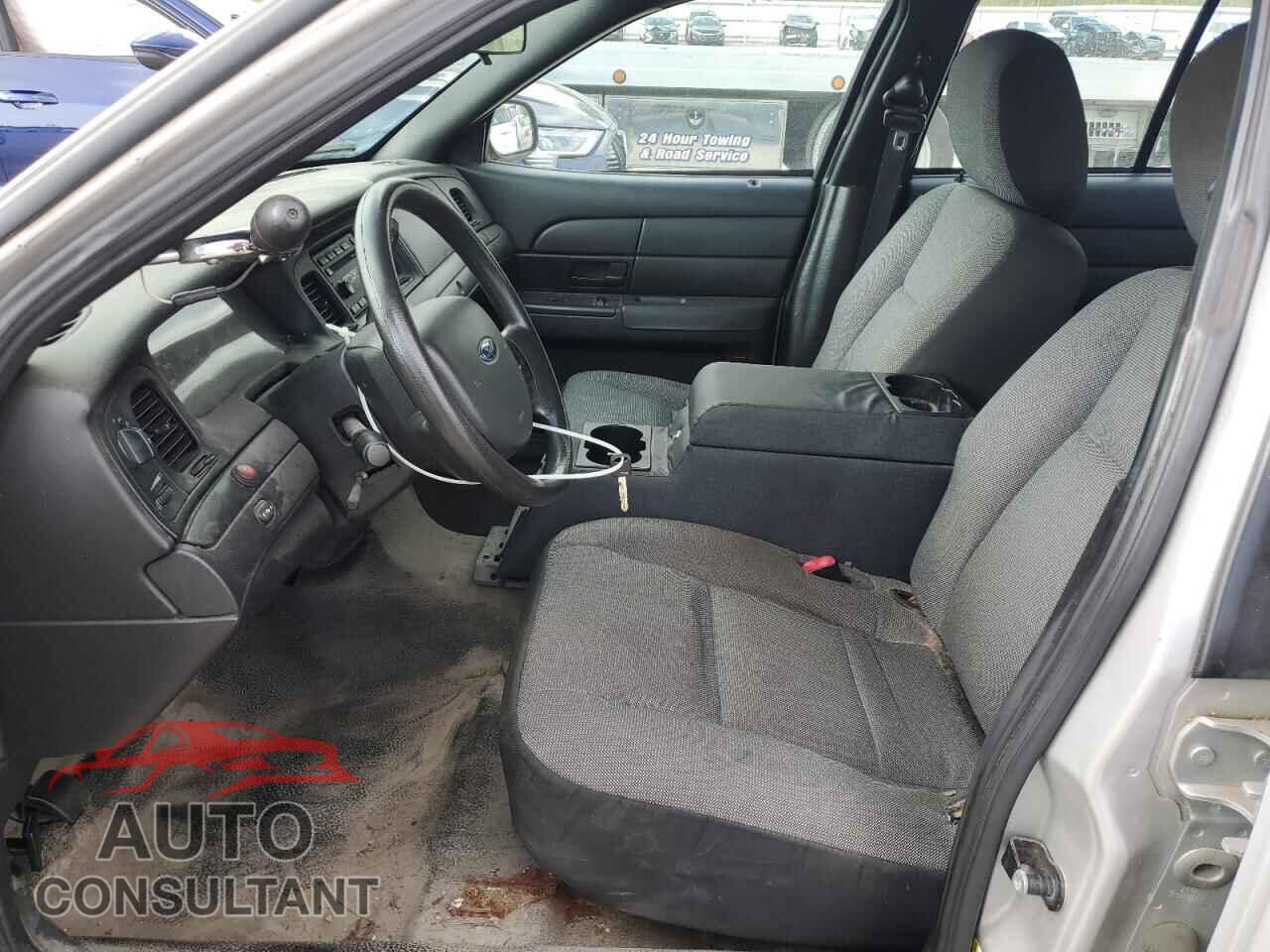FORD CROWN VIC 2011 - 2FABP7BV4BX135837