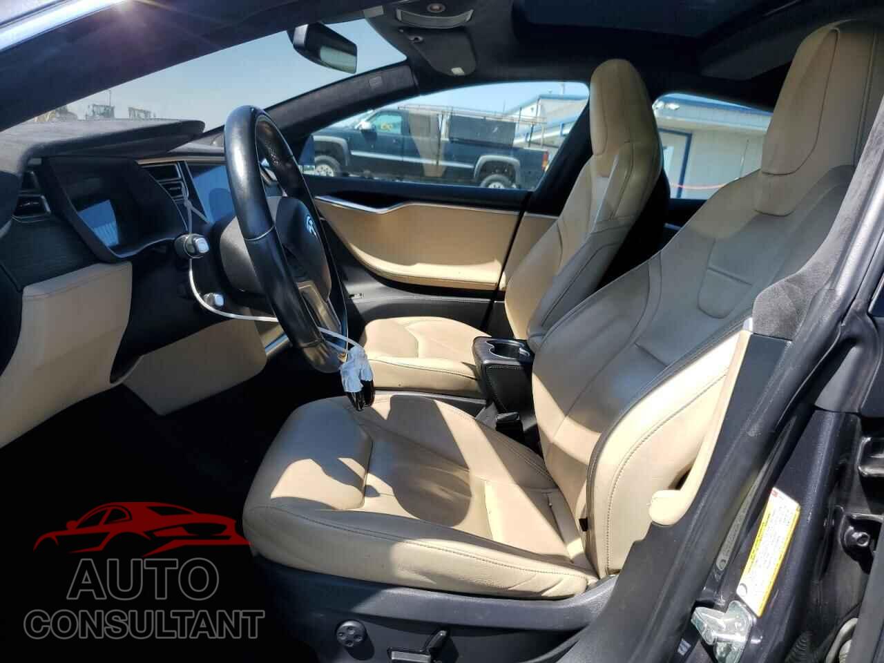TESLA MODEL S 2015 - 5YJSA1H20FF096563