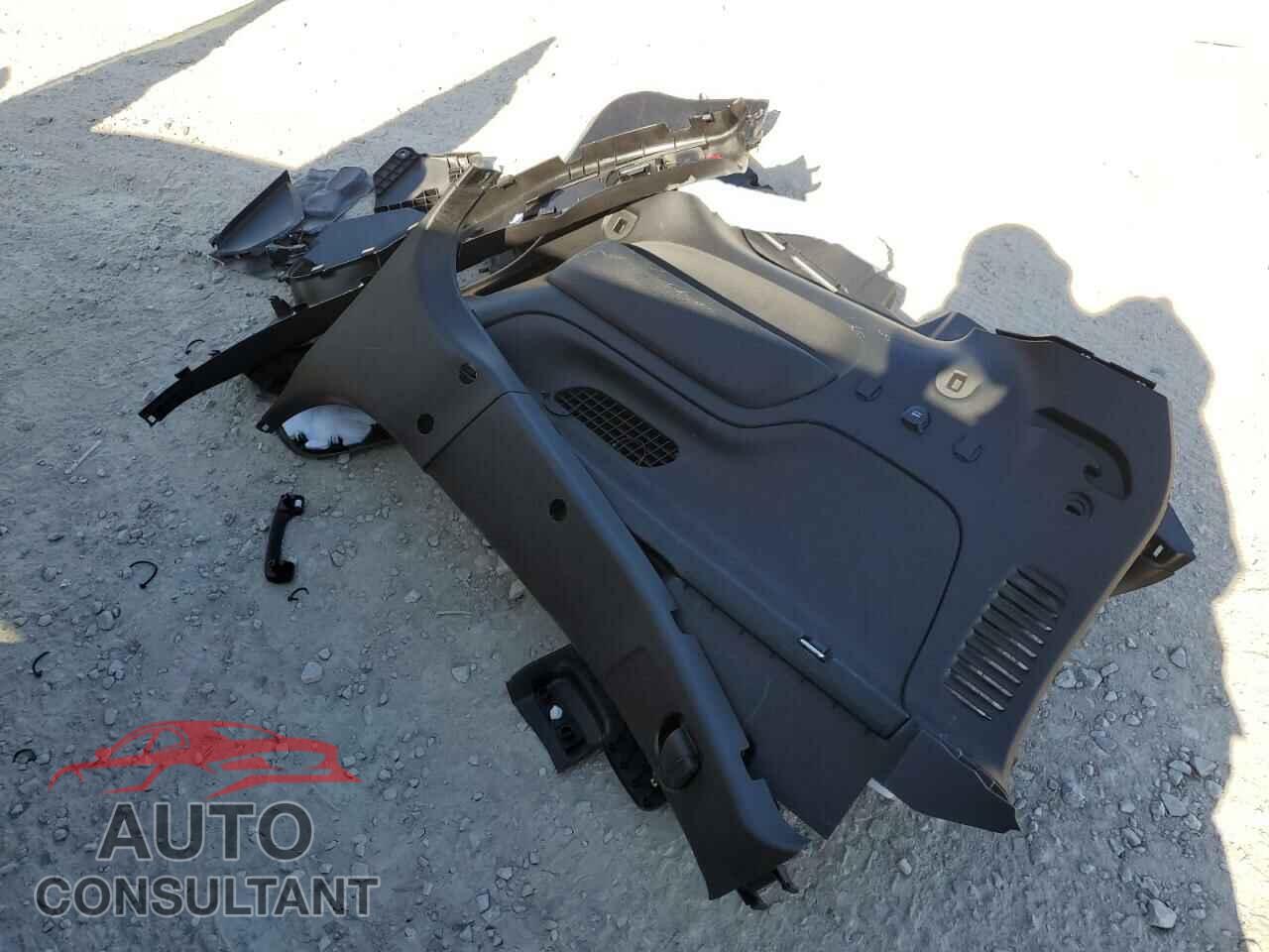 DODGE DURANGO 2023 - 1C4SDJFT6PC688793