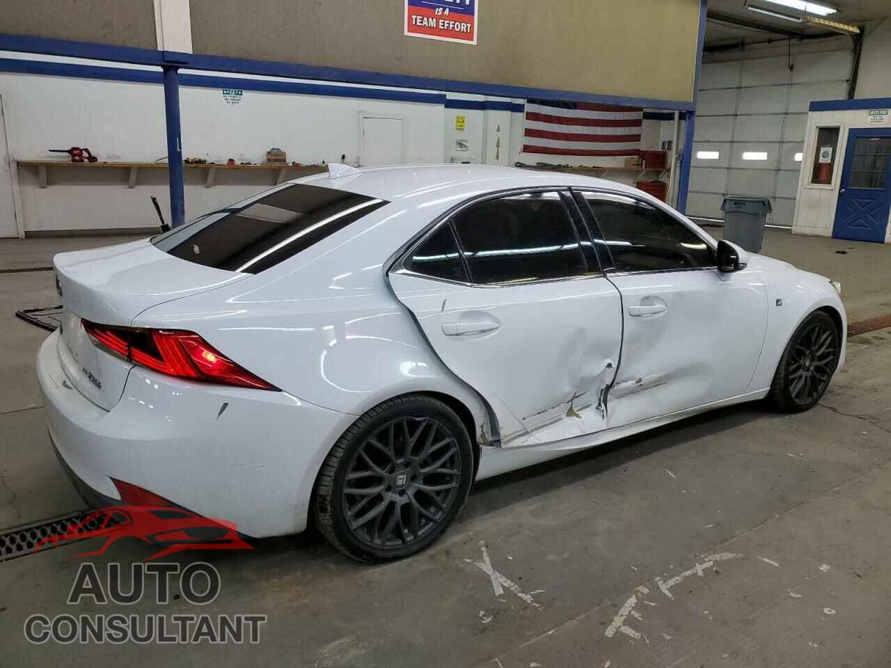 LEXUS IS 2017 - JTHCM1D24H5022289
