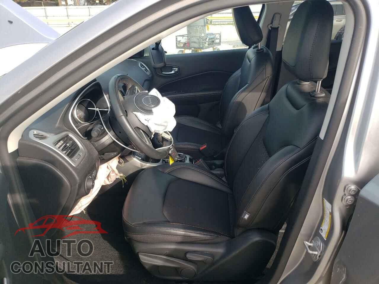 JEEP COMPASS 2019 - 3C4NJCBBXKT851120