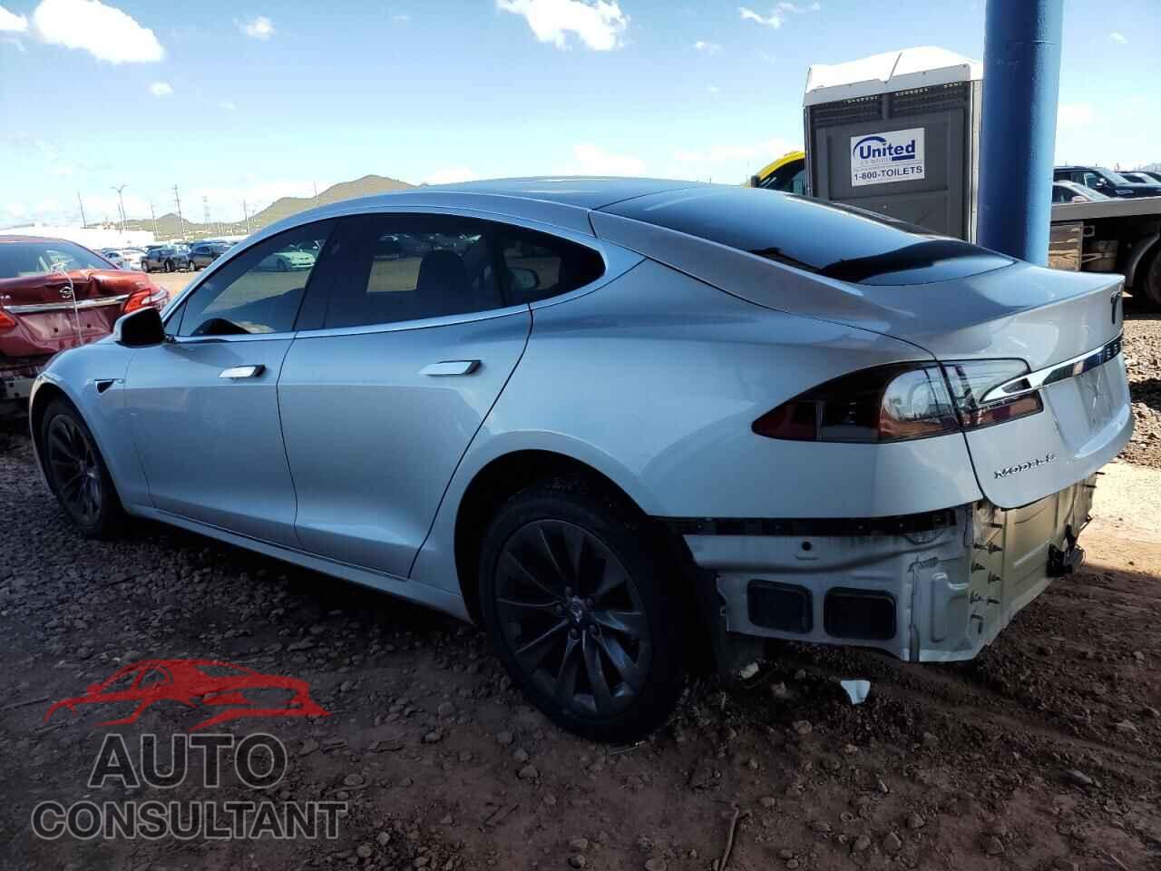 TESLA MODEL S 2018 - 5YJSA1E25JF252562