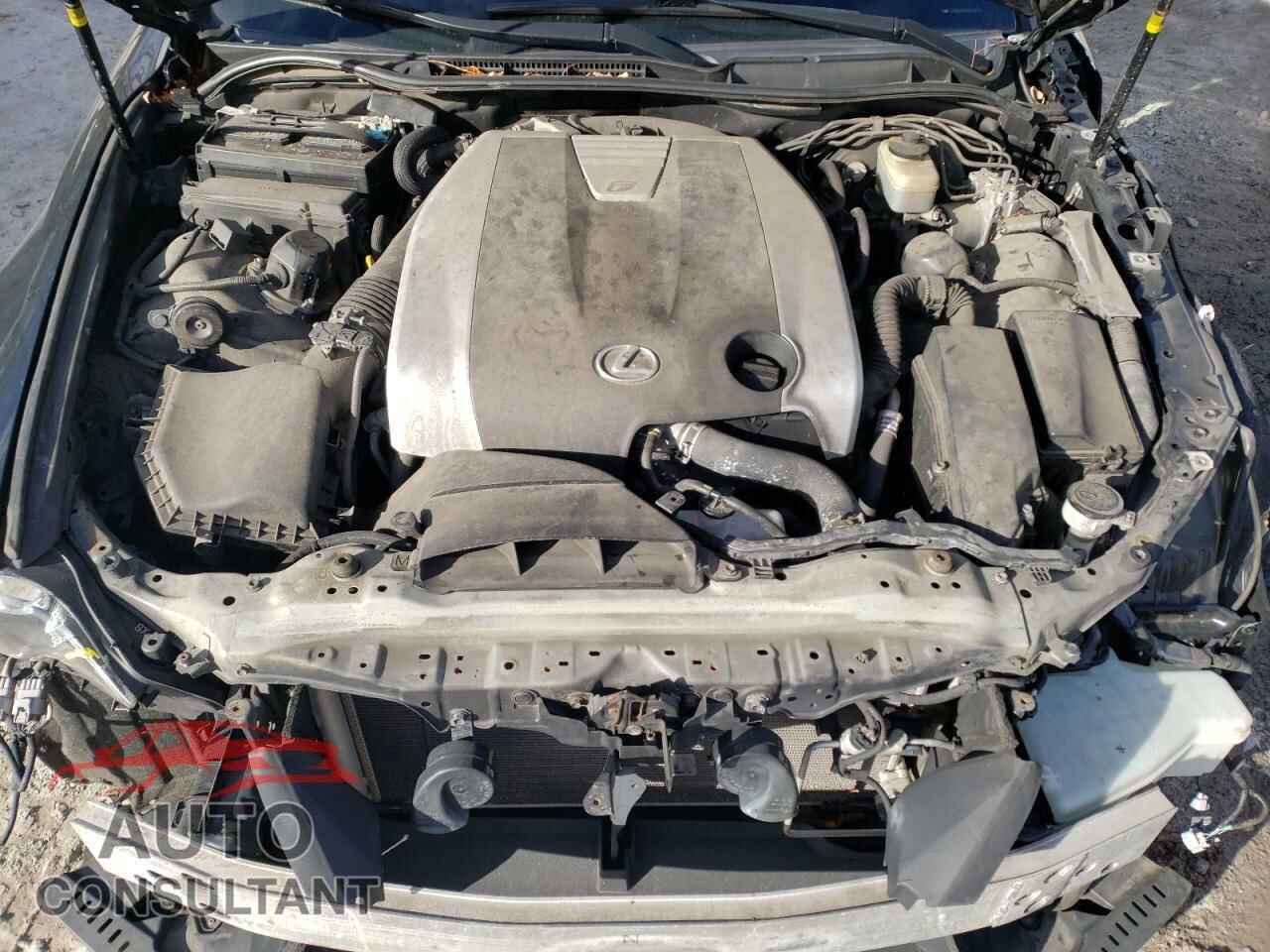 LEXUS IS 2014 - JTHCE1D20E5005241