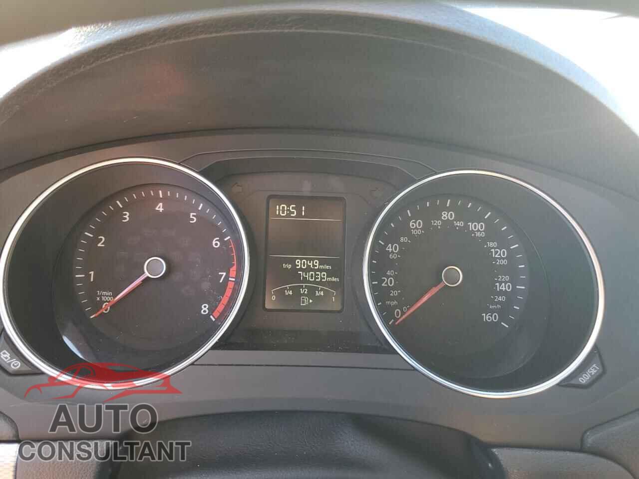 VOLKSWAGEN JETTA 2017 - 3VW2B7AJ9HM318241