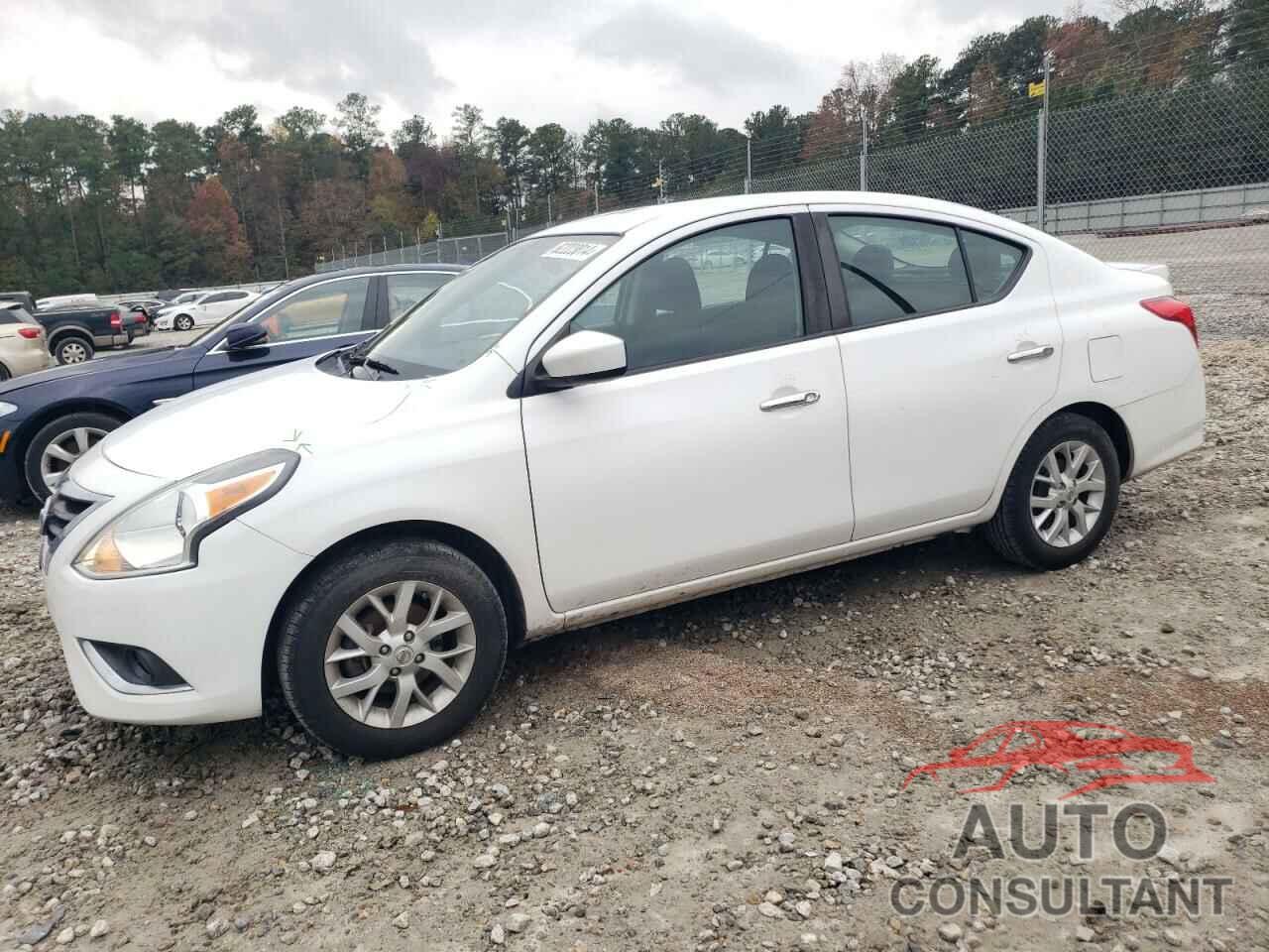 NISSAN VERSA 2018 - 3N1CN7AP8JL805710