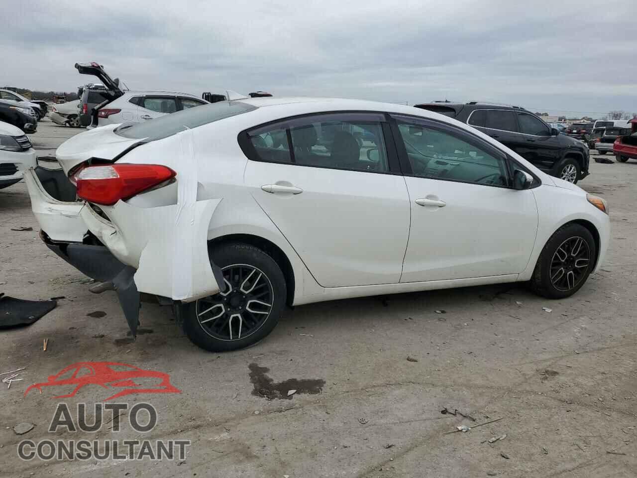 KIA FORTE 2015 - KNAFX4A67F5404583