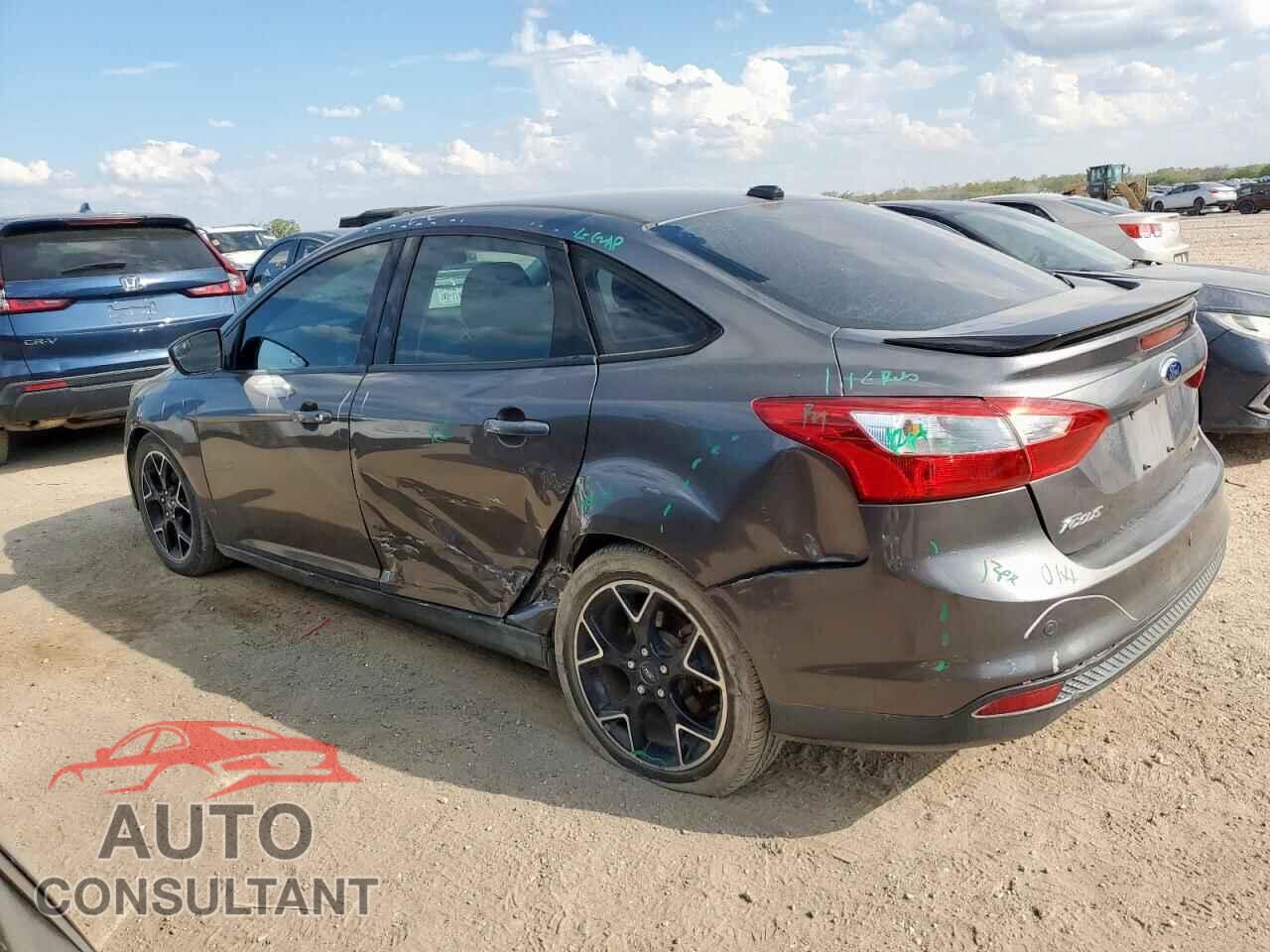 FORD FOCUS 2014 - 1FADP3F22EL183601