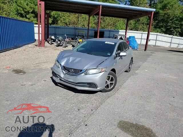 HONDA CIVIC 2015 - 19XFB2F77FE003742